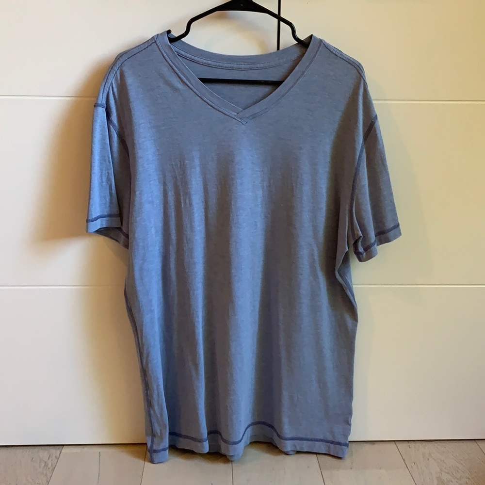 Lululemon workout shirt Xl